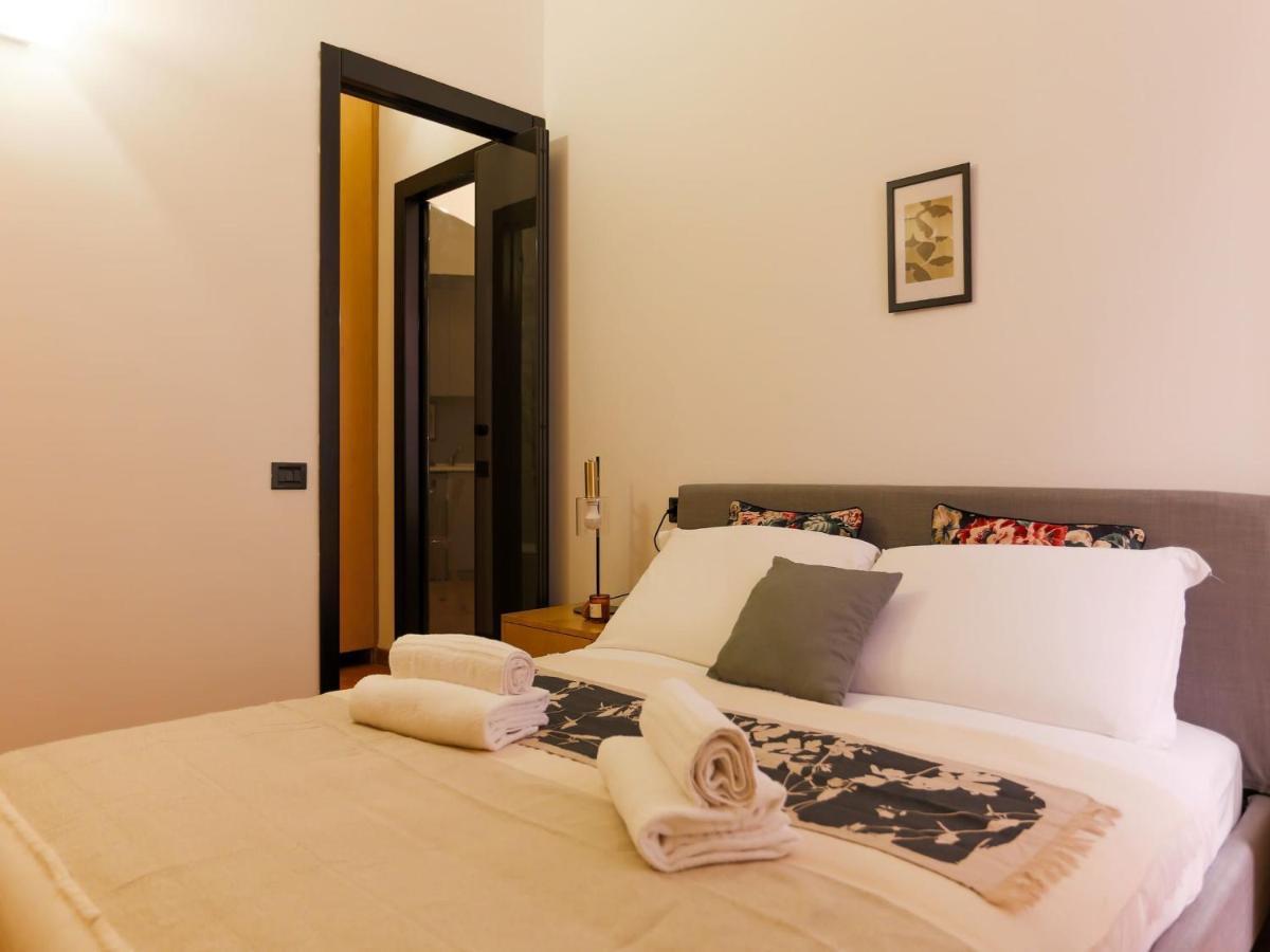 The Best Rent - Modern Apartment In The Center Milan Exterior photo