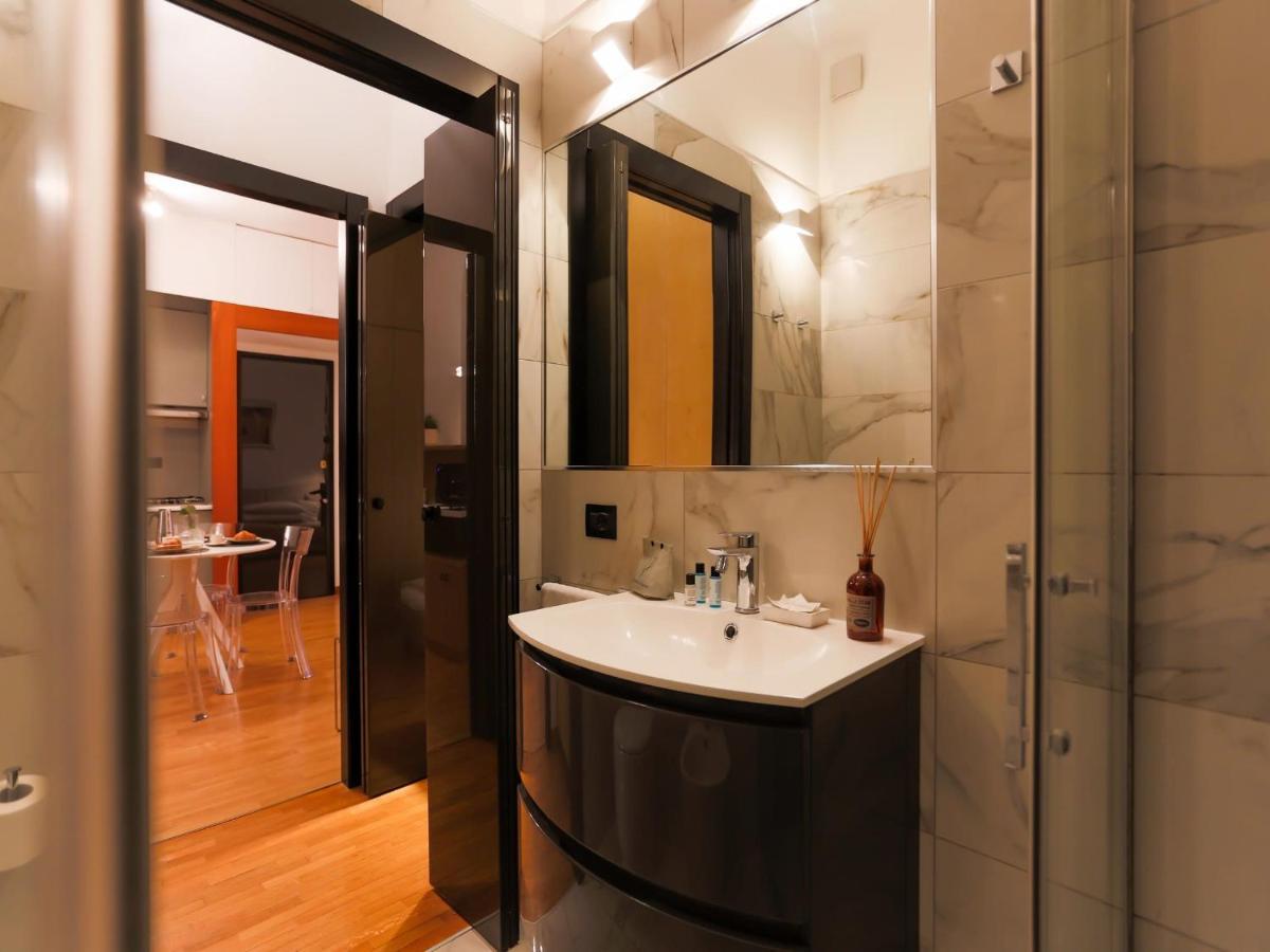 The Best Rent - Modern Apartment In The Center Milan Exterior photo